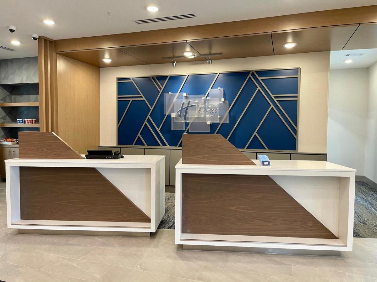 Holiday Inn Express & Suites - Ft. Smith - Airport By Ihg Fort Smith Exteriér fotografie