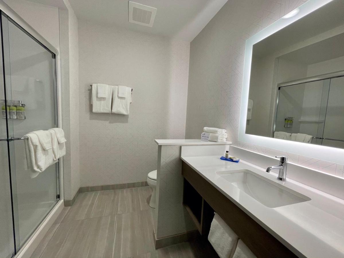 Holiday Inn Express & Suites - Ft. Smith - Airport By Ihg Fort Smith Exteriér fotografie