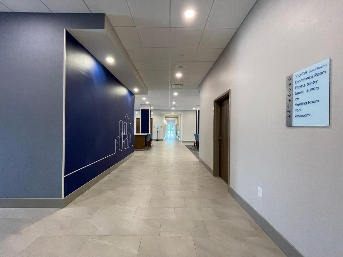 Holiday Inn Express & Suites - Ft. Smith - Airport By Ihg Fort Smith Exteriér fotografie