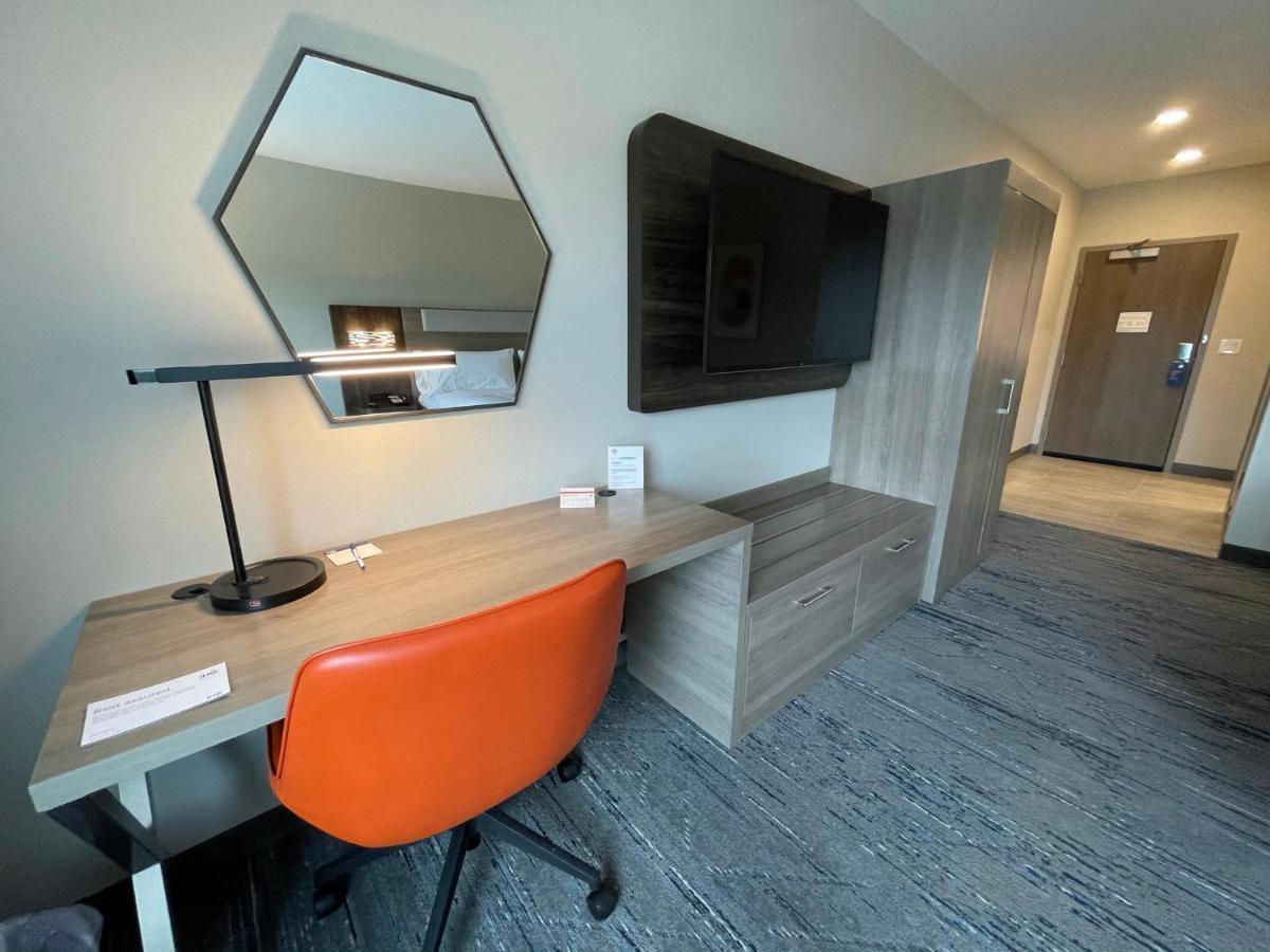 Holiday Inn Express & Suites - Ft. Smith - Airport By Ihg Fort Smith Exteriér fotografie